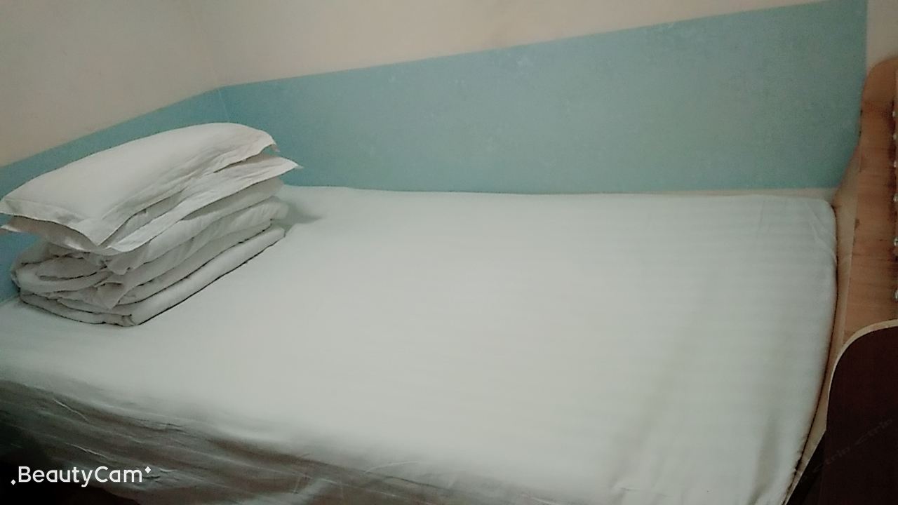 单人间(公共卫浴)