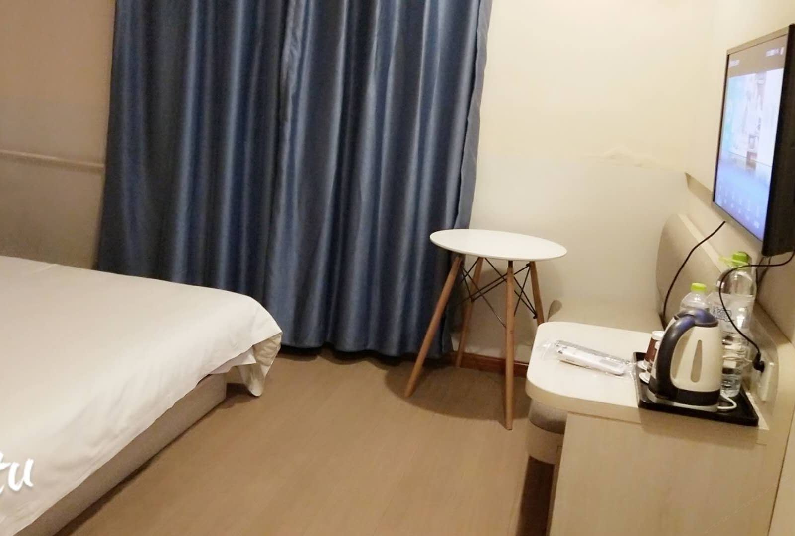 特惠大床房