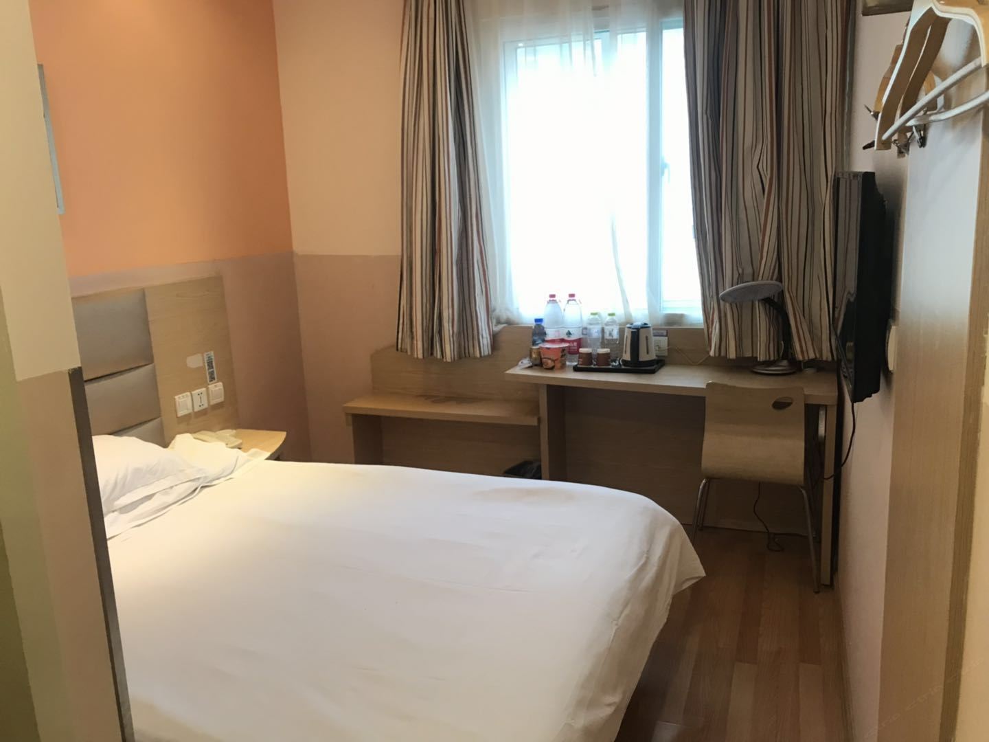 特惠大床房