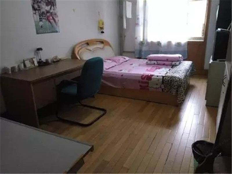 精装修主卧大床房(无窗)