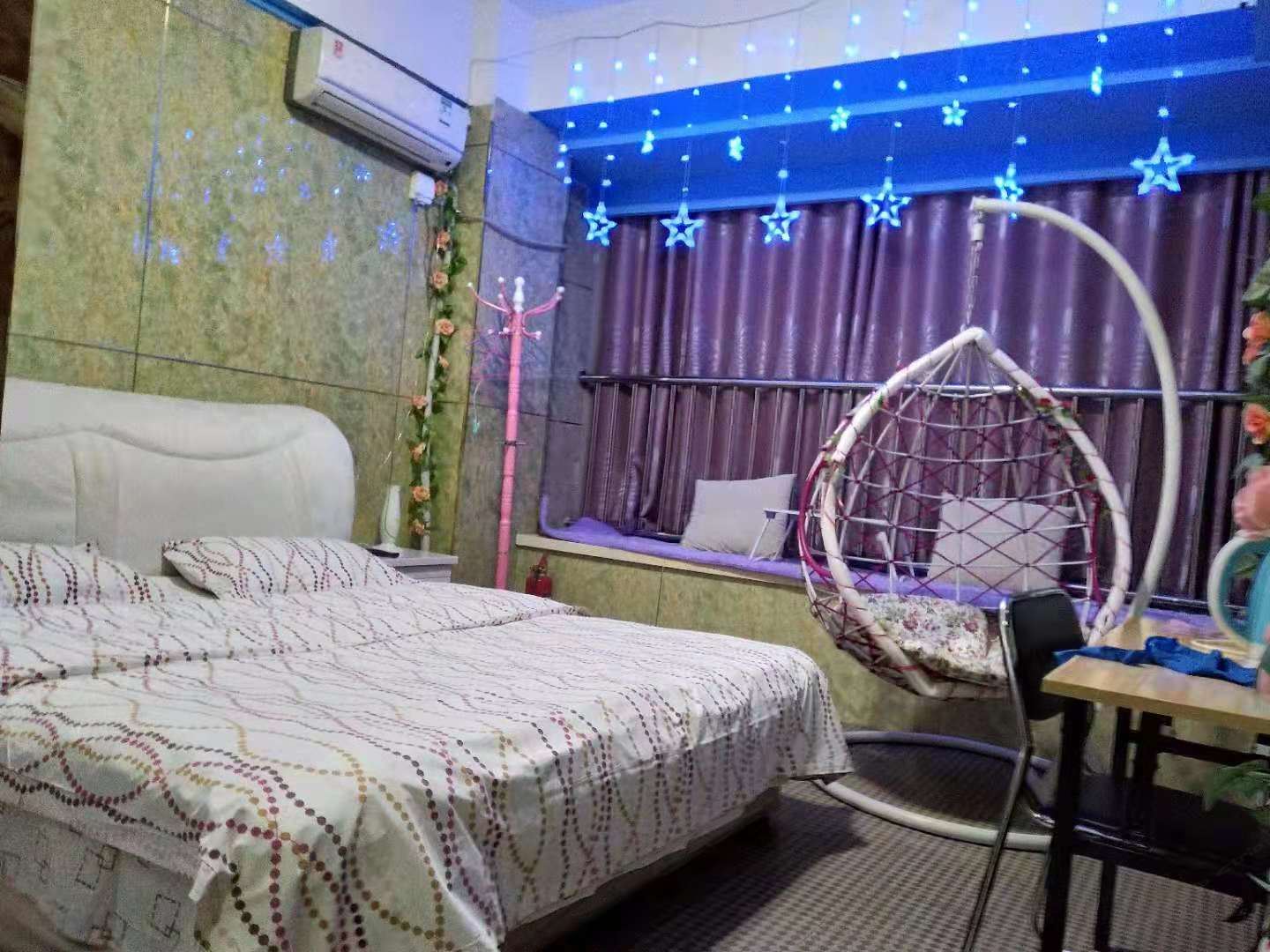 标准大床房