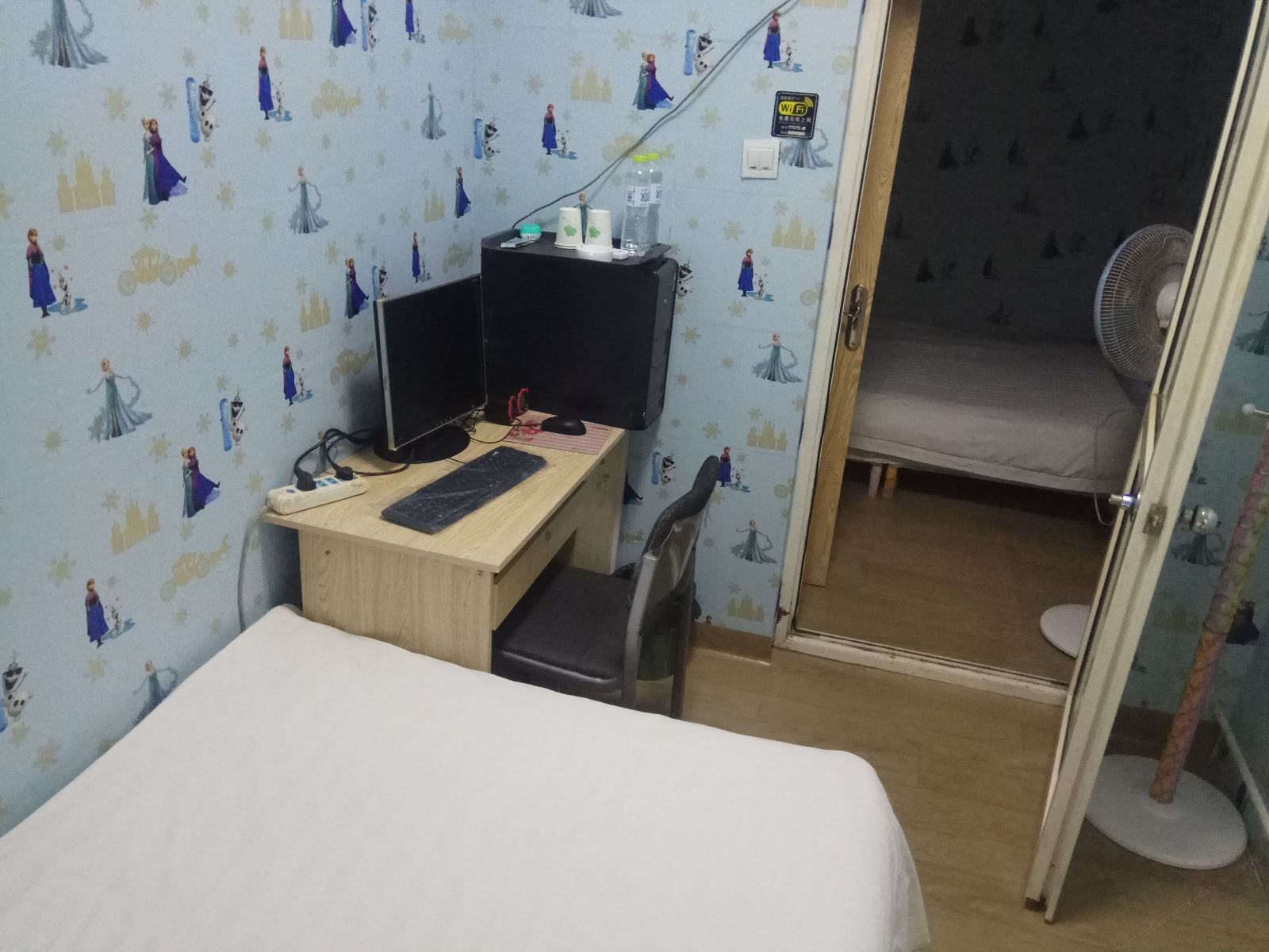 标准间
