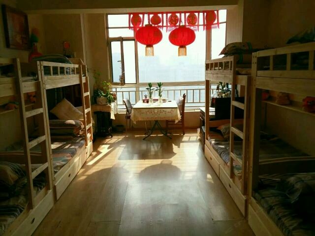 男生小镇床位房
