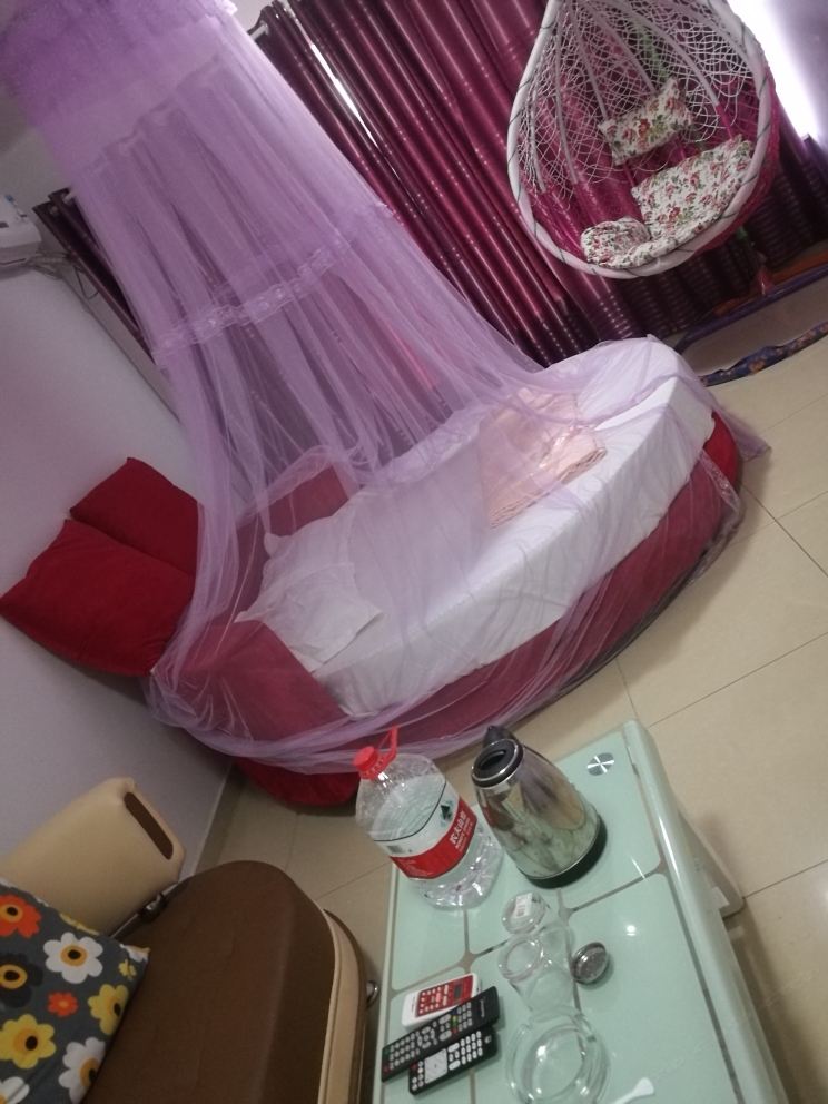 风情圆床房