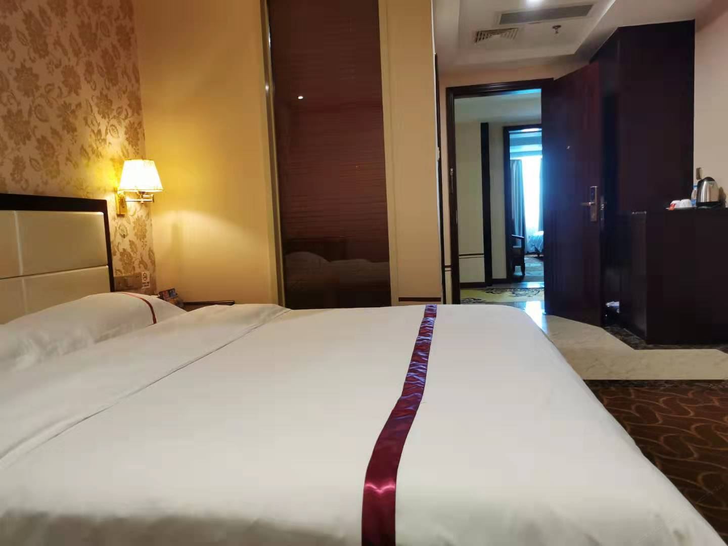 无窗特惠大床房