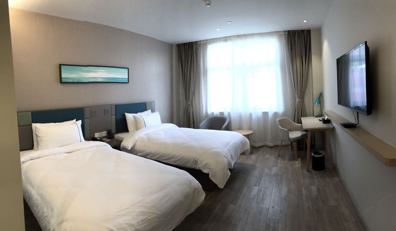 商旅高级双床房