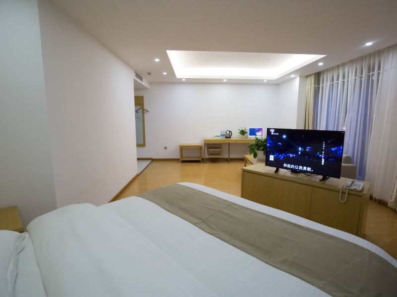 2米床豪华大床房