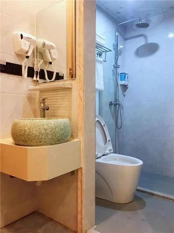 豪华大床房