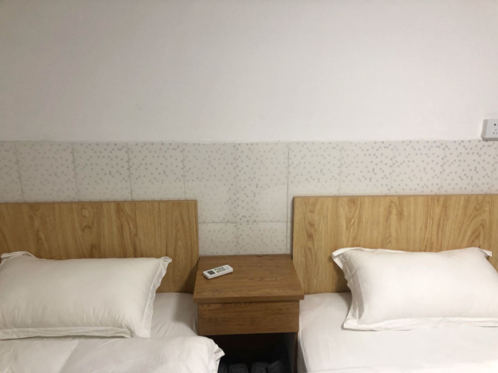 舒适双床房