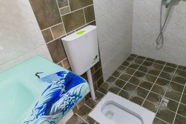 普通间