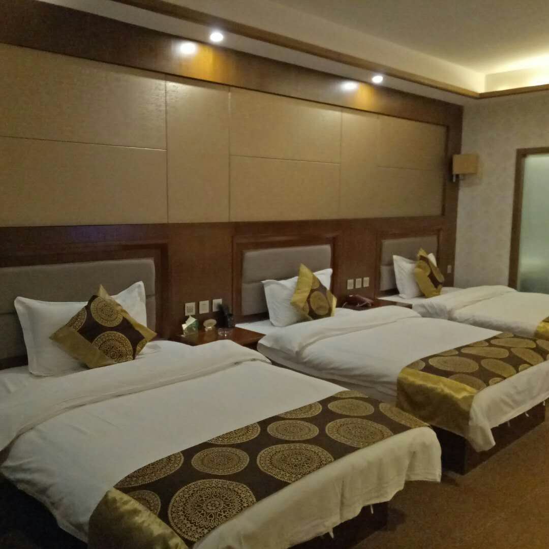豪华三人间
