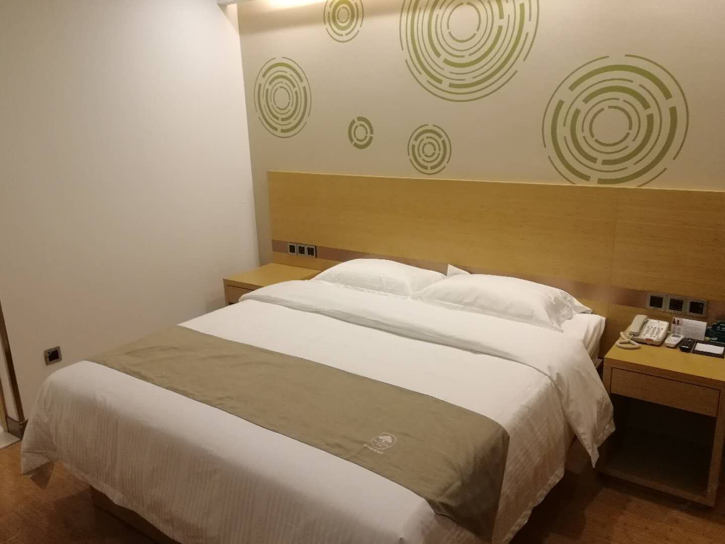 大床房