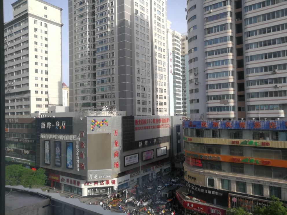 豪华大床房