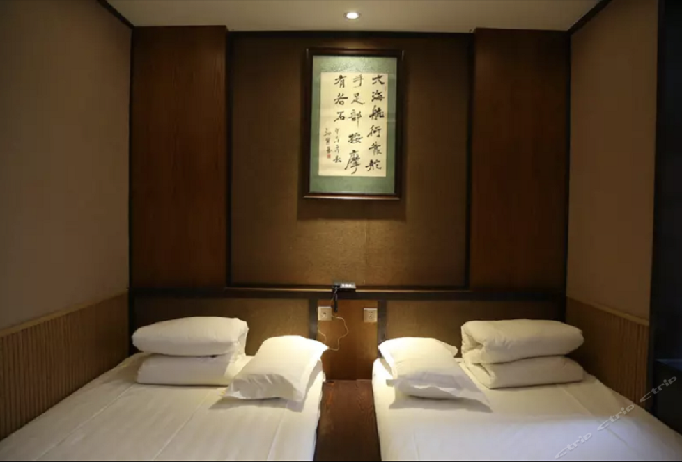 韩式电热炕标间