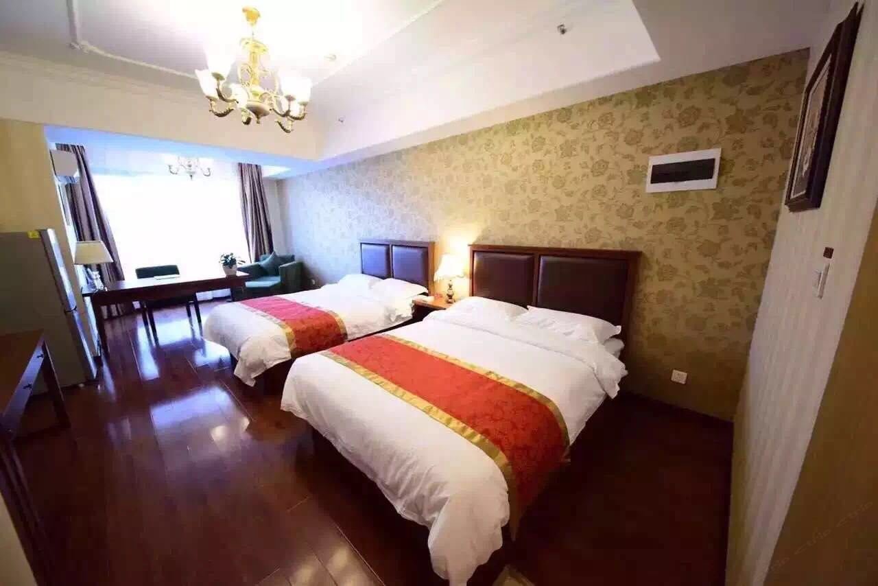 豪华家庭房