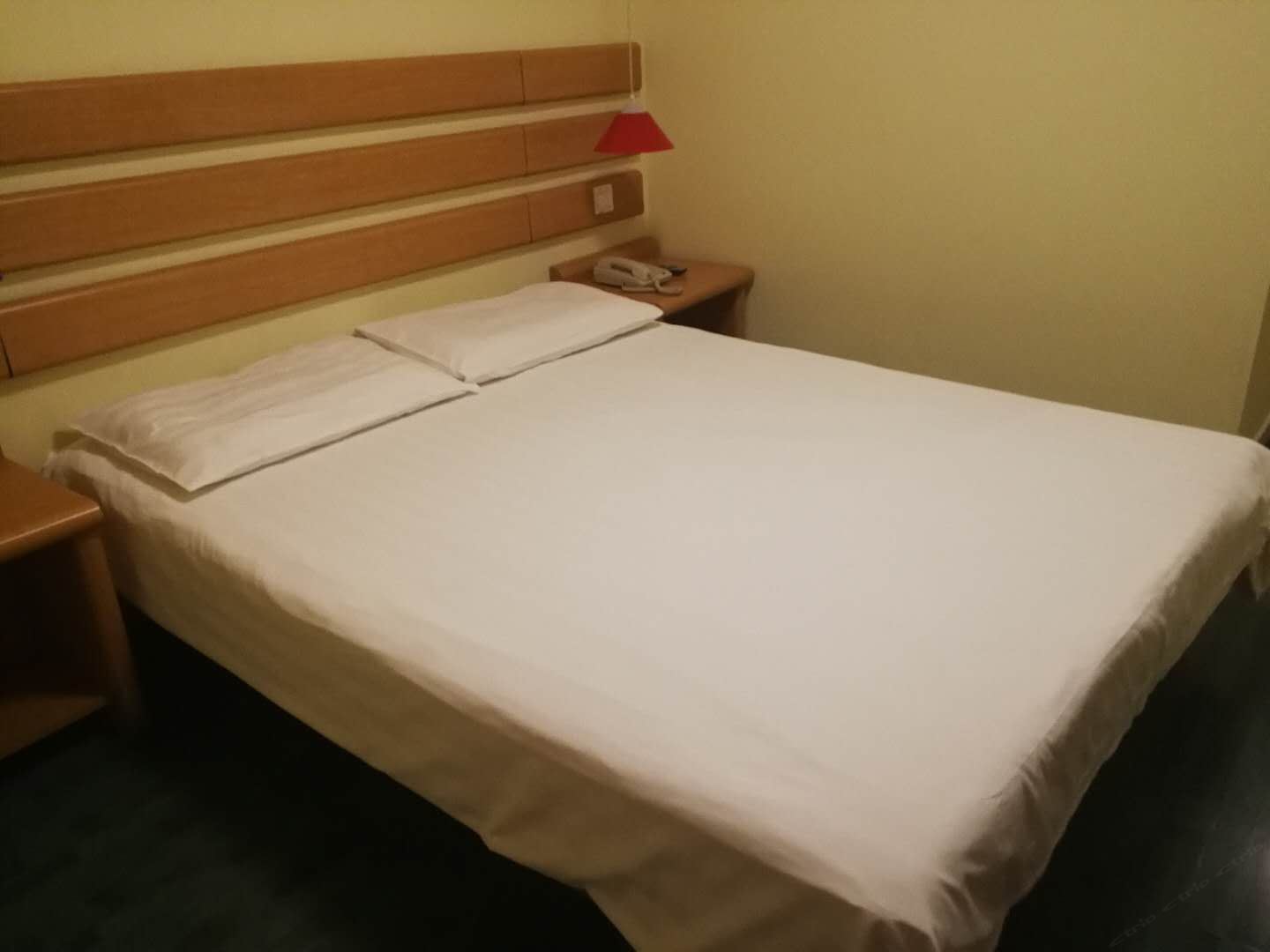 商务大床房B(无窗)