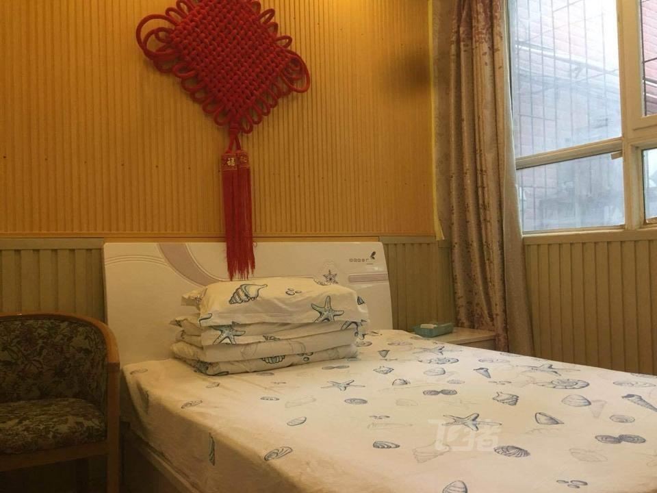 温馨大床间