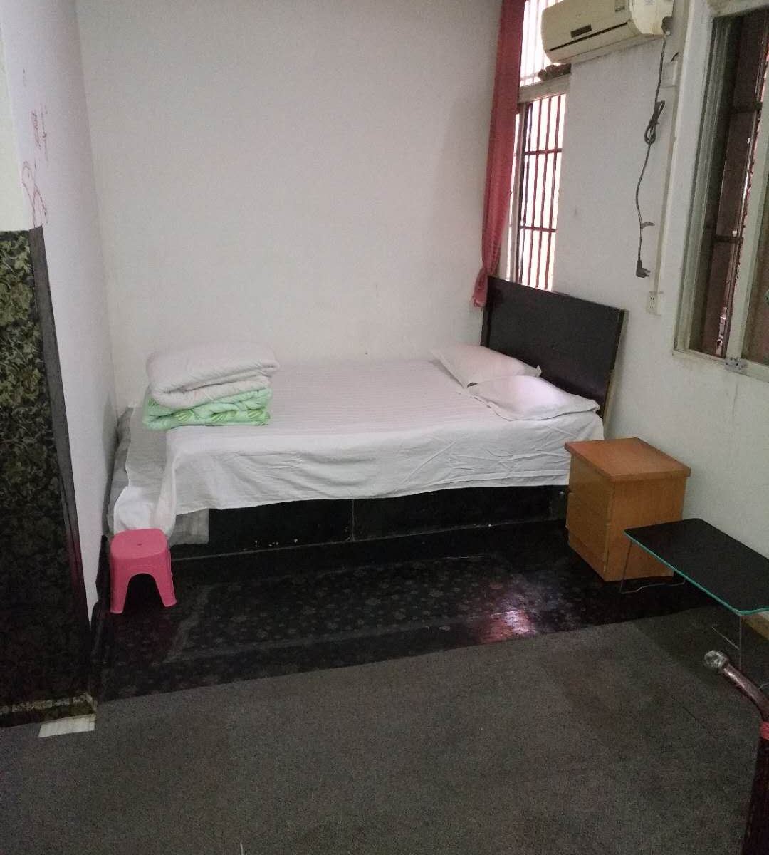 大床间