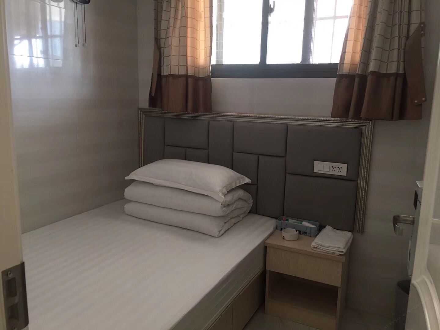 标准单人间