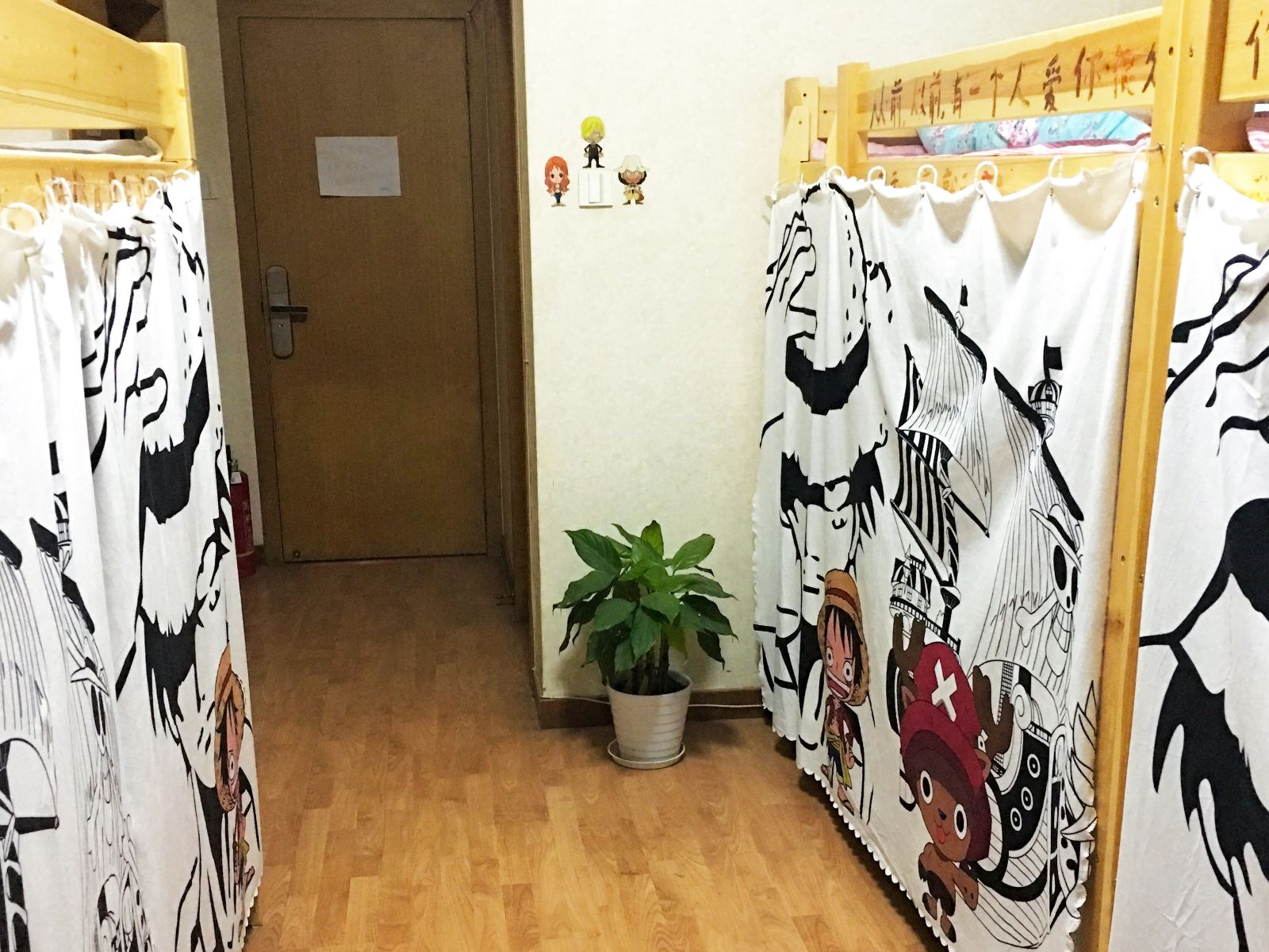 似水年华女神六人间(床位)