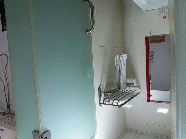 普通单间