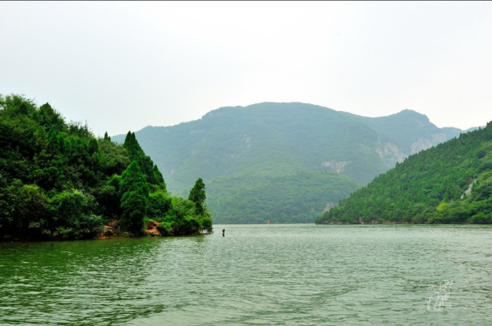 自从看到了九女仙湖的那张风景照后,就一直吸引着我的眼球,想去看看