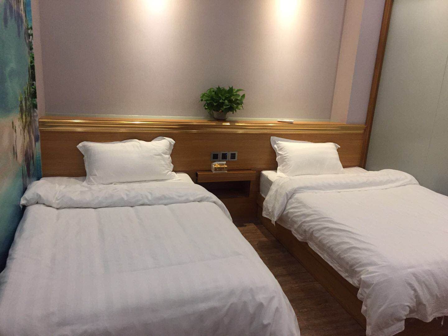 三房一厅套房