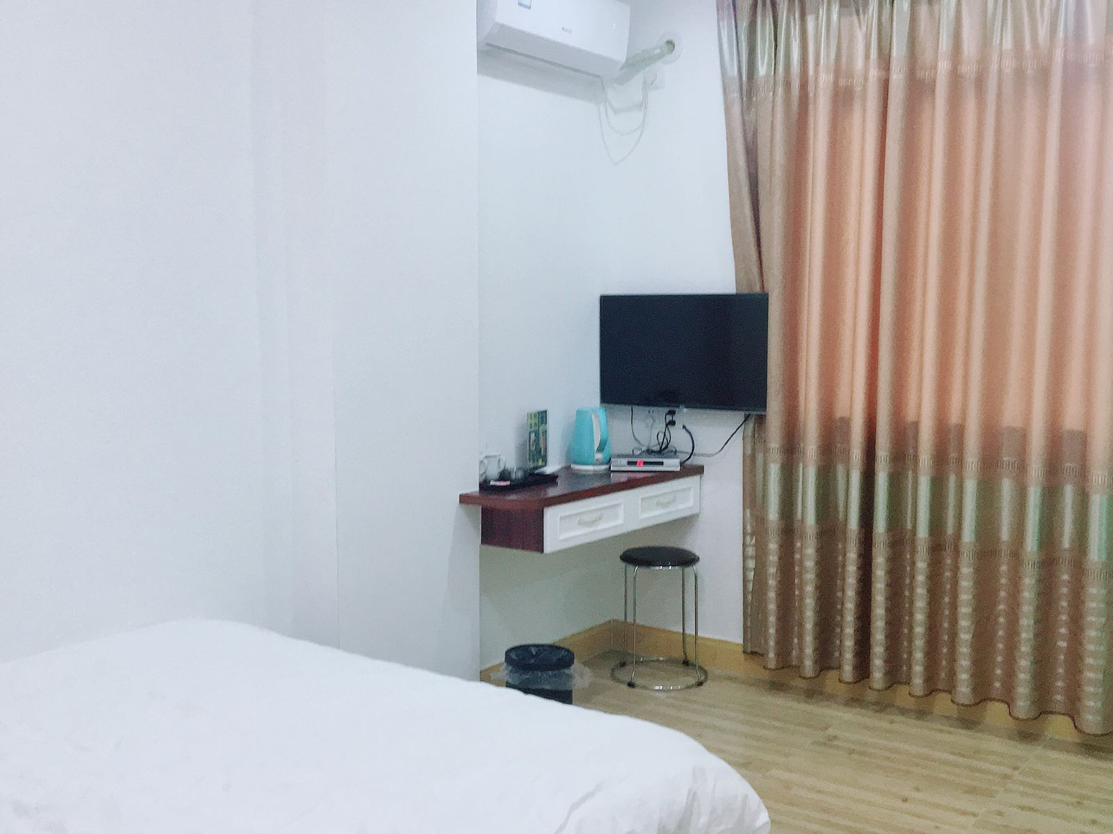 标准大床房
