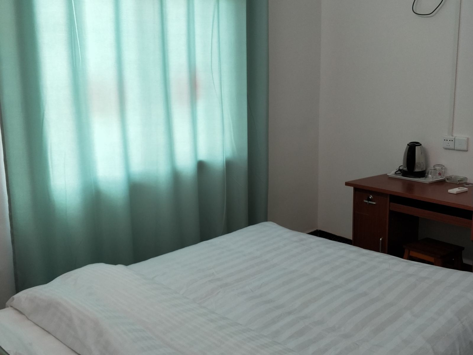 普通单人间
