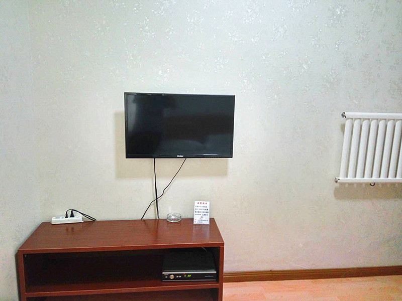 大床普通间（公共卫浴）