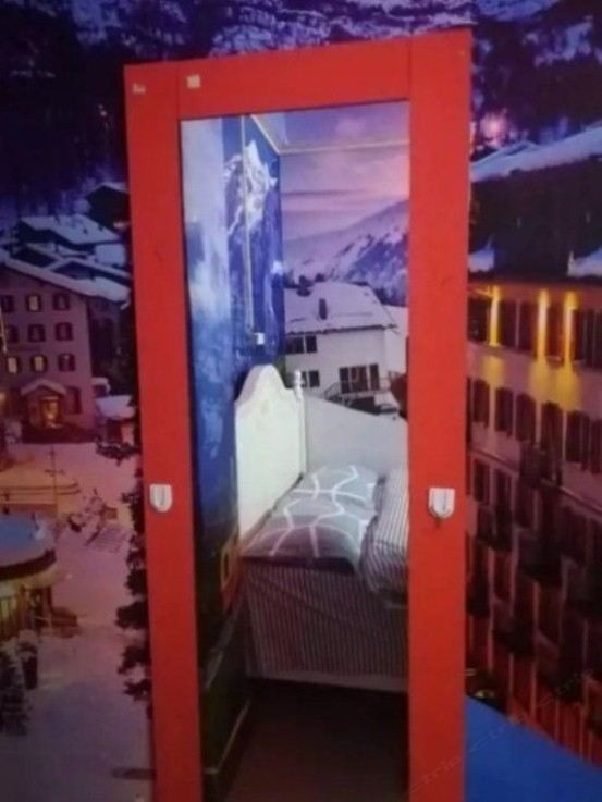 阿尔卑斯雪山主题