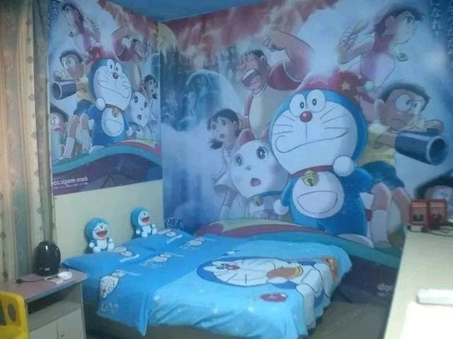 多啦A梦精品房