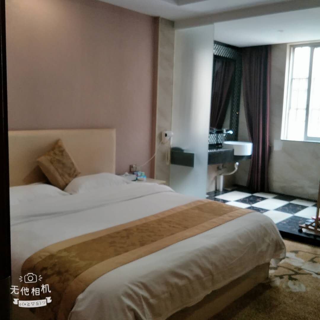 标准大床房