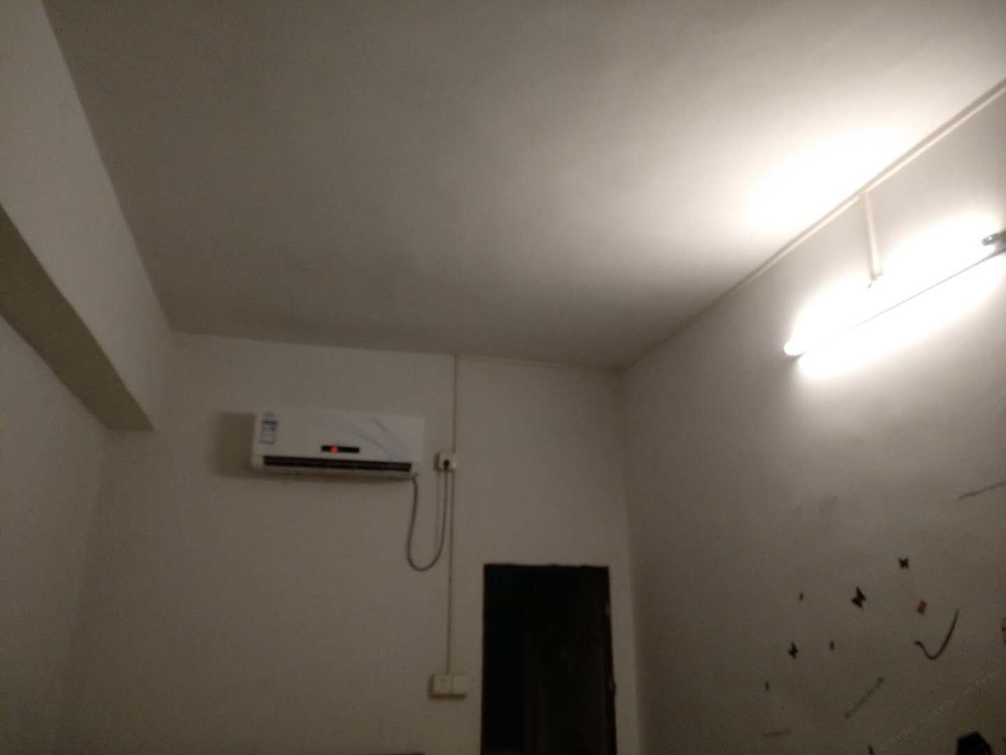 空间大床房