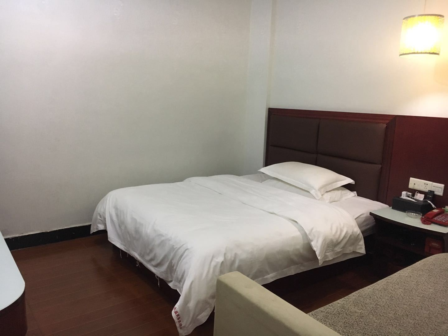 标准单人房(无窗)