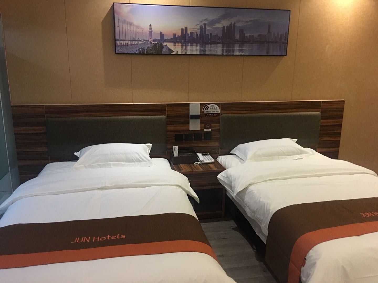 豪华标准间