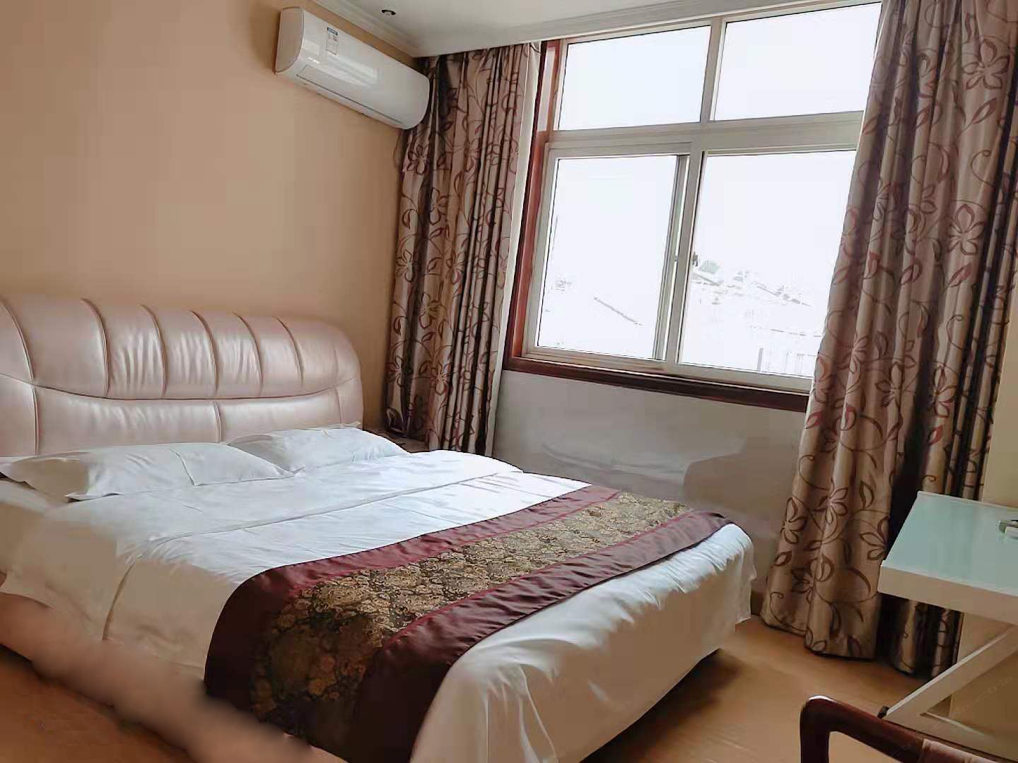 特惠大床房