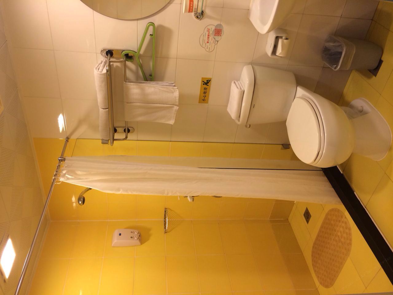 标准双床房