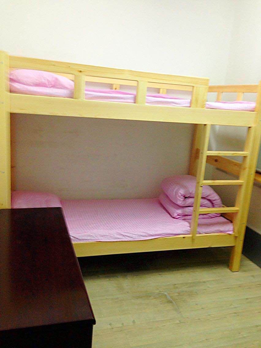 店庆特惠女生床位房