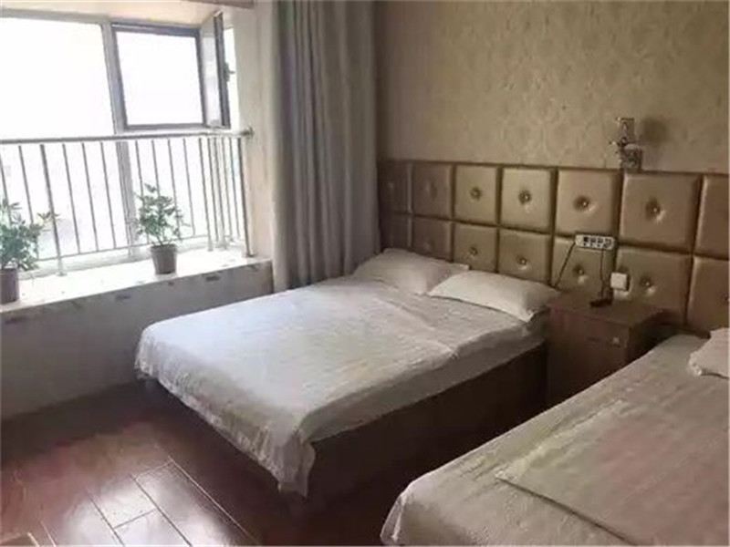 豪华标准间