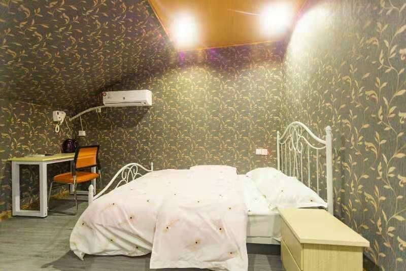 特惠大床房
