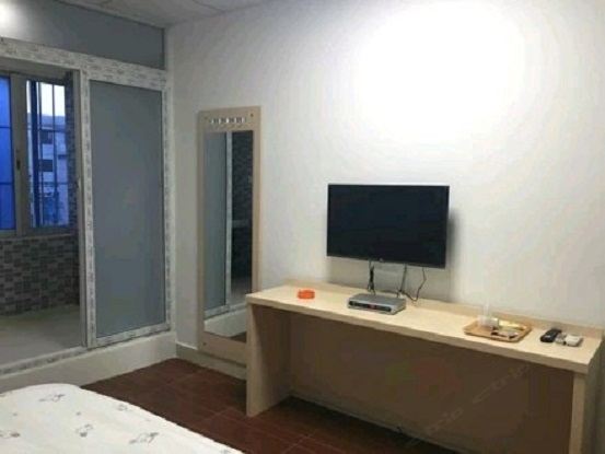豪华大床房