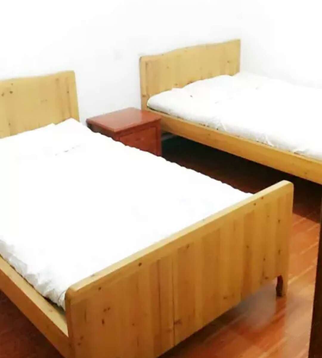 双人标间(公共卫浴)