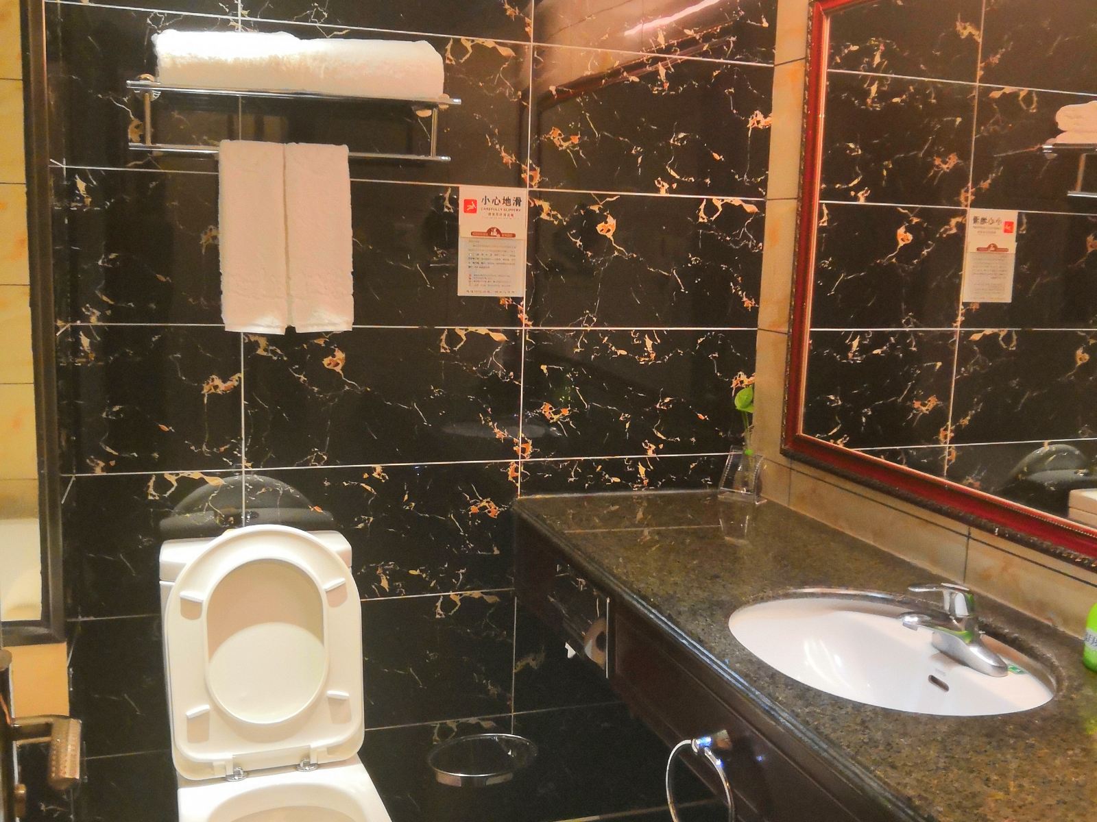 明珠楼豪华单人房