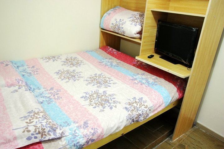 舒适大床房