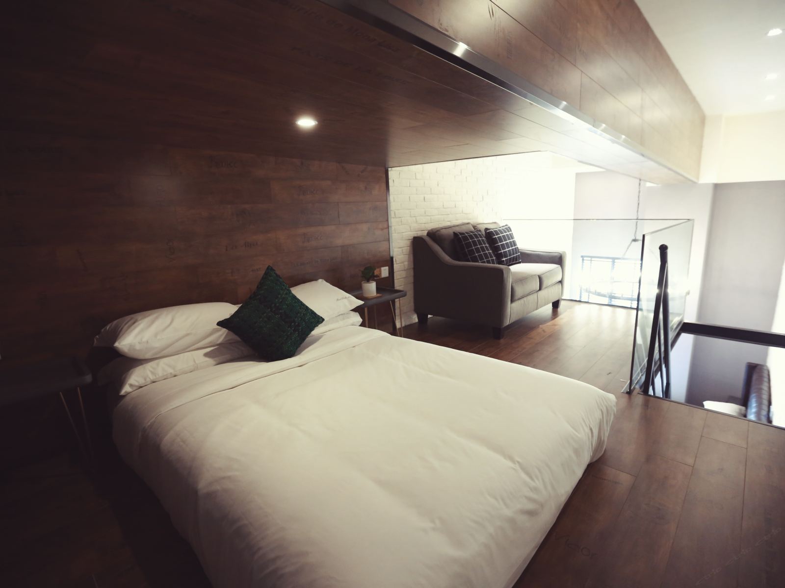 LOFT电竞房