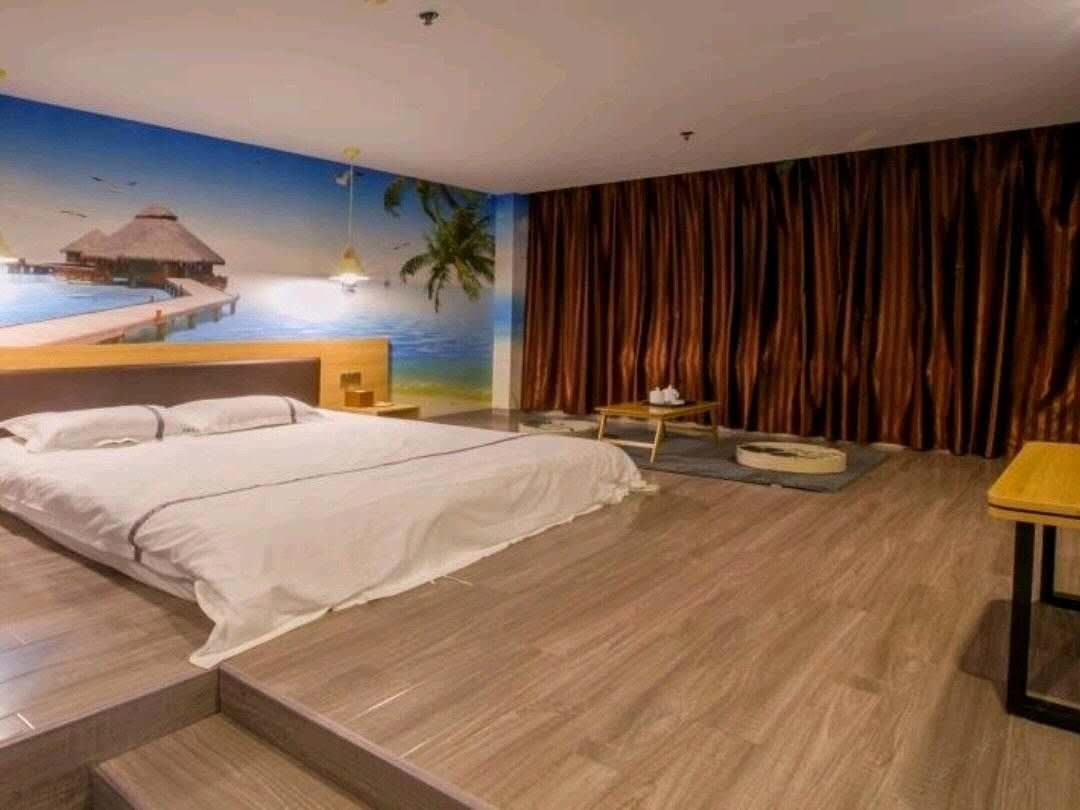 日式榻榻米主题房