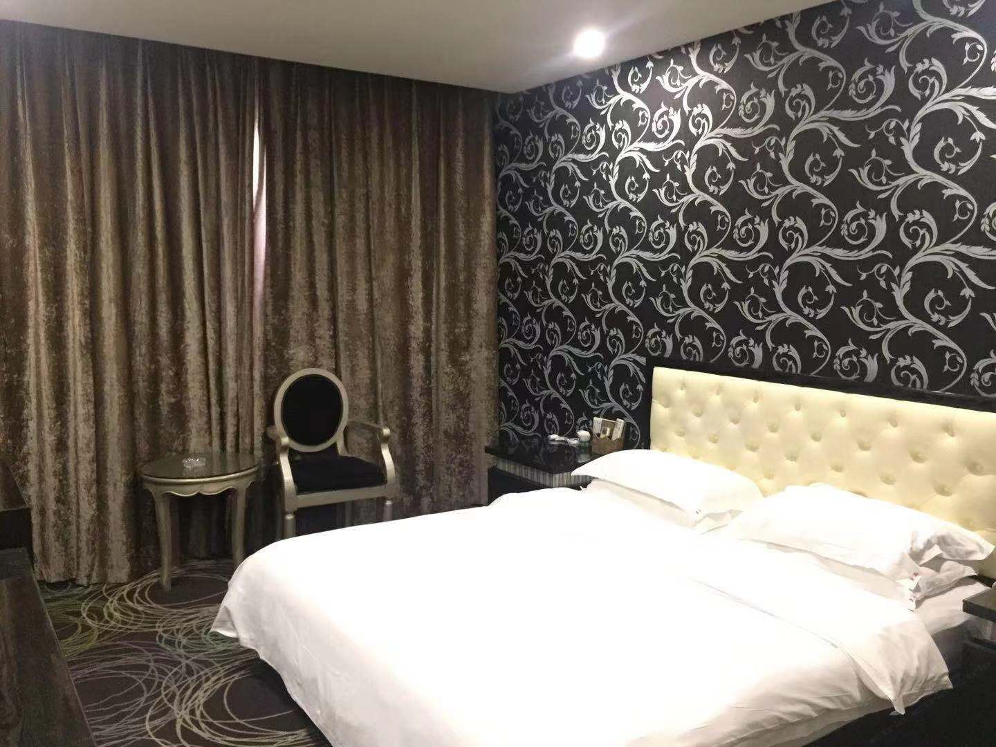 特惠大床房