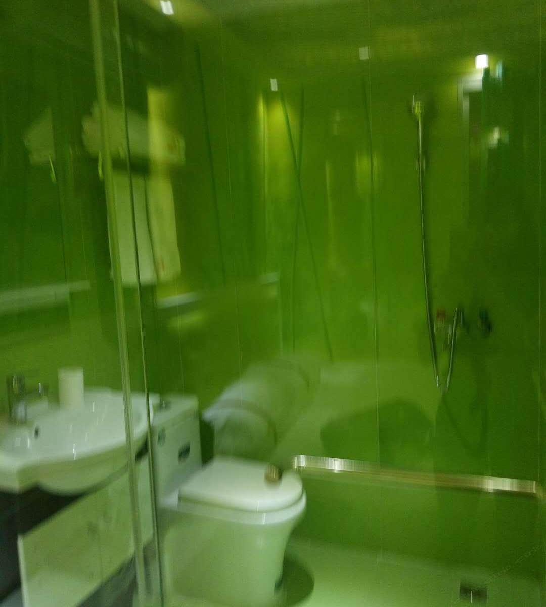 豪华大床房
