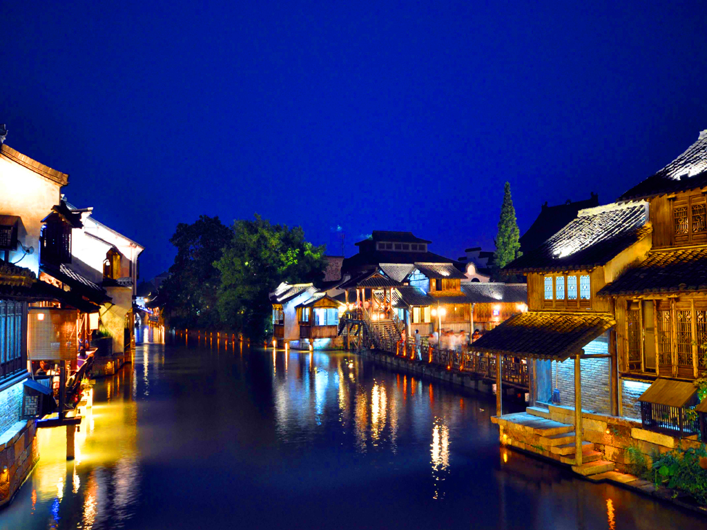 宿精品/漫步西湖/船游西溪/畅游乌镇/西栅夜景/宋城/高铁站往返接送